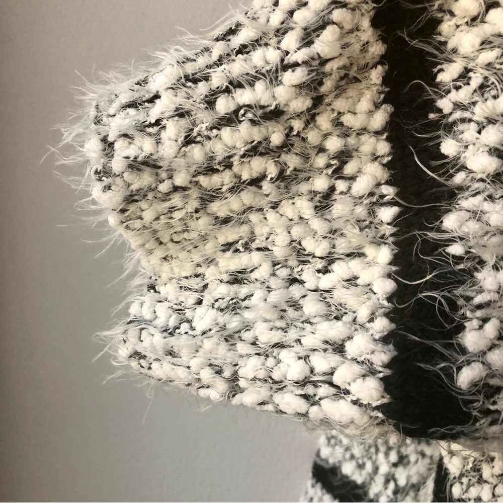Calvin Klein Oversized Soft Fuzzy Sweater - Picture 7 of 12